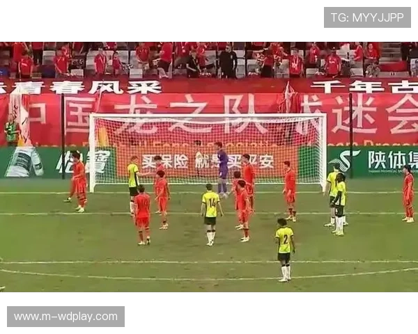 阿尔及利亚提前锁定世界杯席位全国球迷欢庆昔日雄鹰荣耀归来